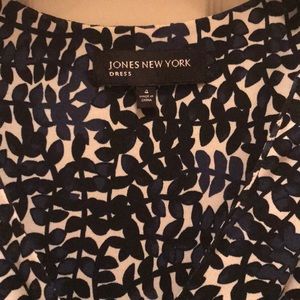 Jones New York mid- calf length dress size 4